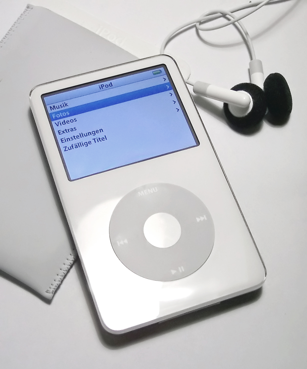 A white fifth-generation iPod with click wheel